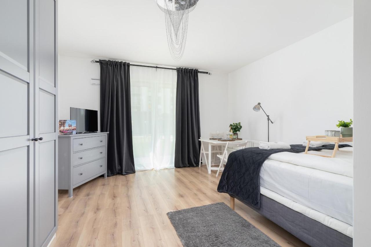 Elegant Pet-Friendly Studio In Krakow By Noclegi Renters Kültér fotó