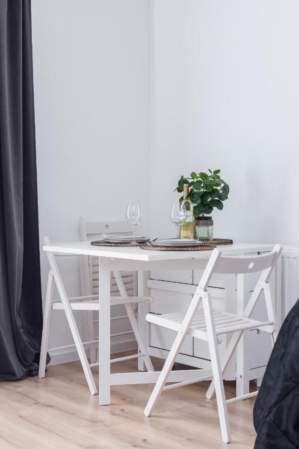 Elegant Pet-Friendly Studio In Krakow By Noclegi Renters Kültér fotó